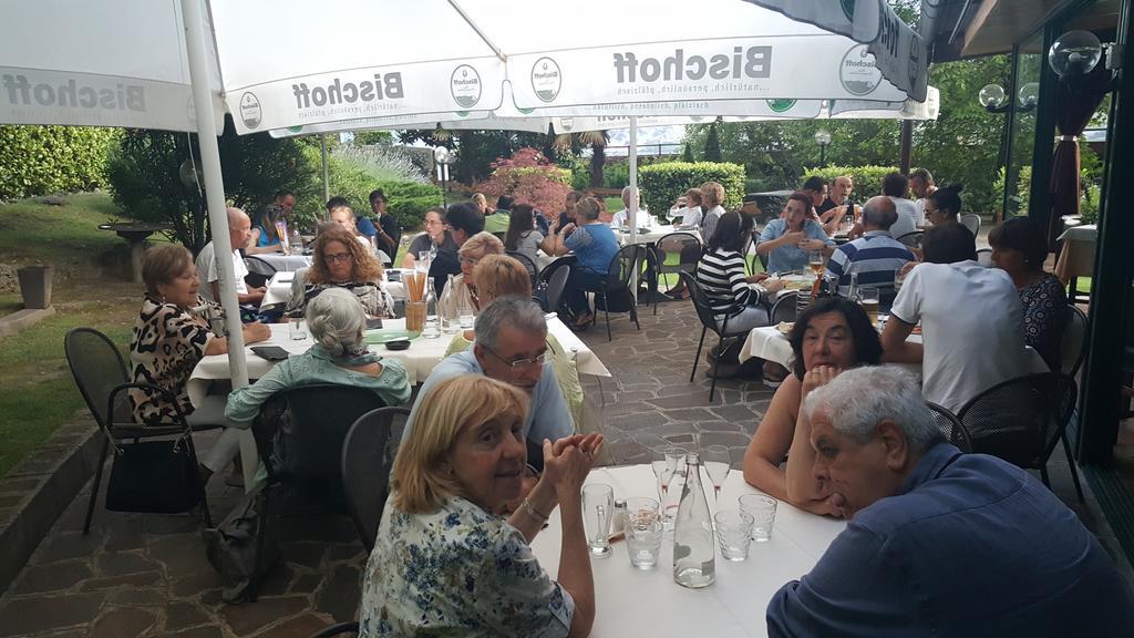 Trattoria I Bodega Hotel Abbadia Lariana Buitenkant foto